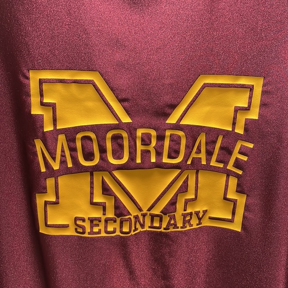 Sex Education Tracksuit, Collectible TV Memorabilia, Matching Set, Size S - Picture 4 of 12